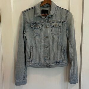 New Banana Republic Trucker Denim Jean Jacket size XS